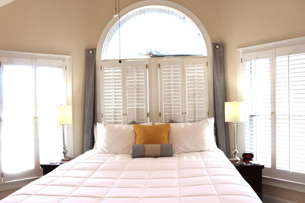 Pleasanton Courtyard Bed And Breakfast Fayetteville Exterior foto